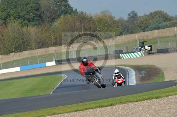Motorcycle action photographs;donington;donington park leicestershire;donington photographs;event digital images;eventdigitalimages;no limits trackday;peter wileman photography;trackday;trackday digital images;trackday photos