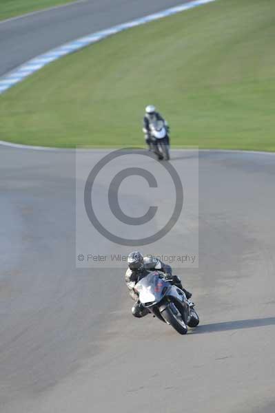 Motorcycle action photographs;donington;donington park leicestershire;donington photographs;event digital images;eventdigitalimages;no limits trackday;peter wileman photography;trackday;trackday digital images;trackday photos