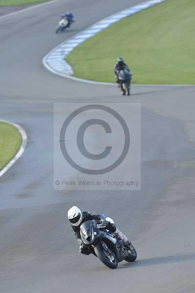 Motorcycle action photographs;donington;donington park leicestershire;donington photographs;event digital images;eventdigitalimages;no limits trackday;peter wileman photography;trackday;trackday digital images;trackday photos