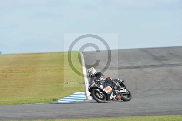 Motorcycle action photographs;donington;donington park leicestershire;donington photographs;event digital images;eventdigitalimages;no limits trackday;peter wileman photography;trackday;trackday digital images;trackday photos