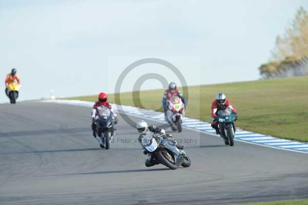 Motorcycle action photographs;donington;donington park leicestershire;donington photographs;event digital images;eventdigitalimages;no limits trackday;peter wileman photography;trackday;trackday digital images;trackday photos
