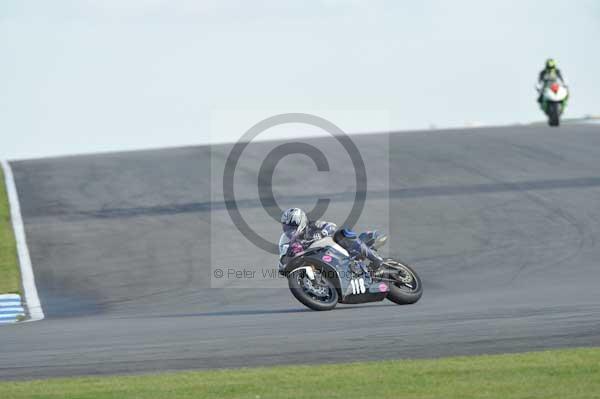 Motorcycle action photographs;donington;donington park leicestershire;donington photographs;event digital images;eventdigitalimages;no limits trackday;peter wileman photography;trackday;trackday digital images;trackday photos