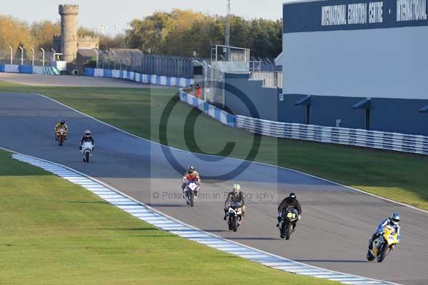 Motorcycle action photographs;donington;donington park leicestershire;donington photographs;event digital images;eventdigitalimages;no limits trackday;peter wileman photography;trackday;trackday digital images;trackday photos