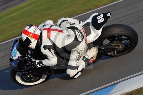 Motorcycle action photographs;donington;donington park leicestershire;donington photographs;event digital images;eventdigitalimages;no limits trackday;peter wileman photography;trackday;trackday digital images;trackday photos