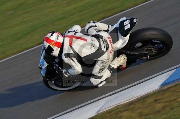 Motorcycle action photographs;donington;donington park leicestershire;donington photographs;event digital images;eventdigitalimages;no limits trackday;peter wileman photography;trackday;trackday digital images;trackday photos