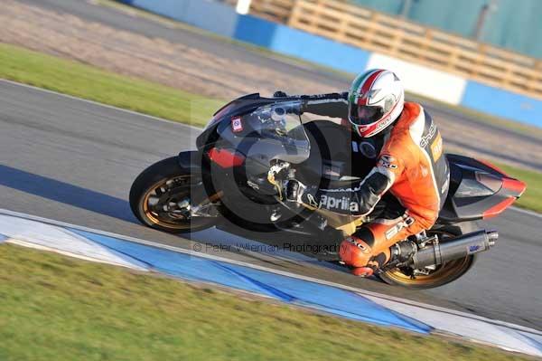 Motorcycle action photographs;donington;donington park leicestershire;donington photographs;event digital images;eventdigitalimages;no limits trackday;peter wileman photography;trackday;trackday digital images;trackday photos