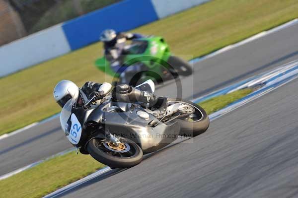 Motorcycle action photographs;donington;donington park leicestershire;donington photographs;event digital images;eventdigitalimages;no limits trackday;peter wileman photography;trackday;trackday digital images;trackday photos
