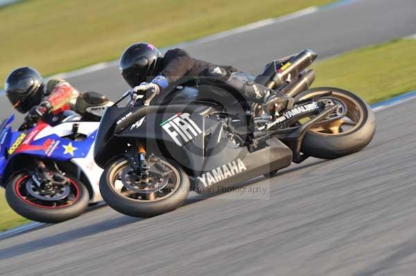 Motorcycle action photographs;donington;donington park leicestershire;donington photographs;event digital images;eventdigitalimages;no limits trackday;peter wileman photography;trackday;trackday digital images;trackday photos