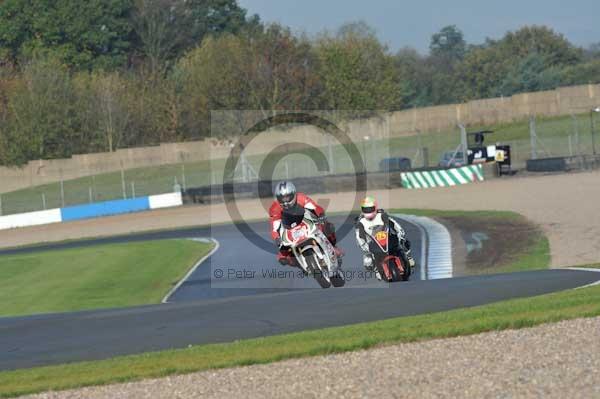 Motorcycle action photographs;donington;donington park leicestershire;donington photographs;event digital images;eventdigitalimages;no limits trackday;peter wileman photography;trackday;trackday digital images;trackday photos