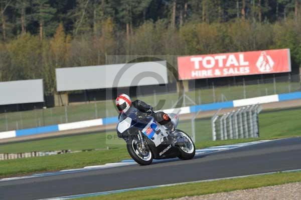 Motorcycle action photographs;donington;donington park leicestershire;donington photographs;event digital images;eventdigitalimages;no limits trackday;peter wileman photography;trackday;trackday digital images;trackday photos