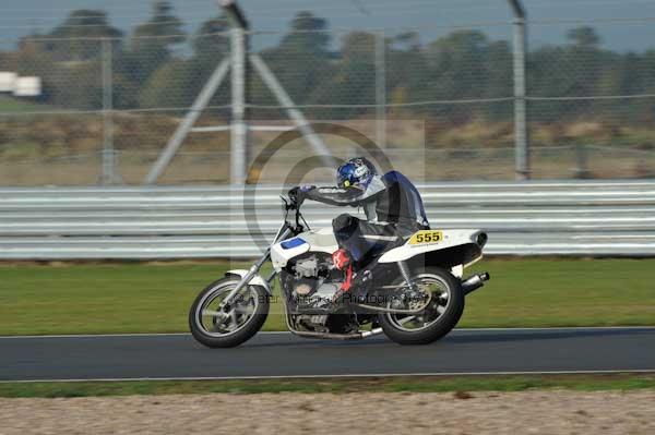 Motorcycle action photographs;donington;donington park leicestershire;donington photographs;event digital images;eventdigitalimages;no limits trackday;peter wileman photography;trackday;trackday digital images;trackday photos