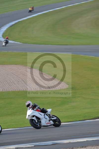 Motorcycle action photographs;donington;donington park leicestershire;donington photographs;event digital images;eventdigitalimages;no limits trackday;peter wileman photography;trackday;trackday digital images;trackday photos