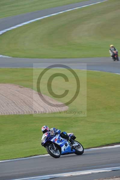 Motorcycle action photographs;donington;donington park leicestershire;donington photographs;event digital images;eventdigitalimages;no limits trackday;peter wileman photography;trackday;trackday digital images;trackday photos