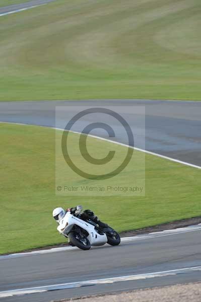 Motorcycle action photographs;donington;donington park leicestershire;donington photographs;event digital images;eventdigitalimages;no limits trackday;peter wileman photography;trackday;trackday digital images;trackday photos