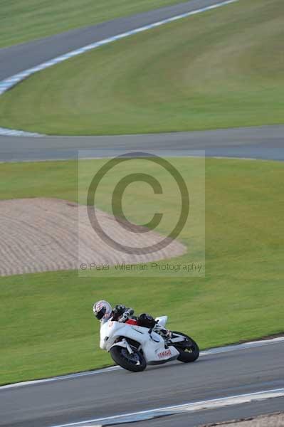 Motorcycle action photographs;donington;donington park leicestershire;donington photographs;event digital images;eventdigitalimages;no limits trackday;peter wileman photography;trackday;trackday digital images;trackday photos