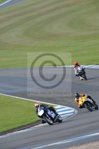 Motorcycle action photographs;donington;donington park leicestershire;donington photographs;event digital images;eventdigitalimages;no limits trackday;peter wileman photography;trackday;trackday digital images;trackday photos
