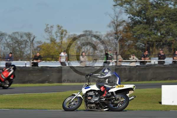 Motorcycle action photographs;donington;donington park leicestershire;donington photographs;event digital images;eventdigitalimages;no limits trackday;peter wileman photography;trackday;trackday digital images;trackday photos