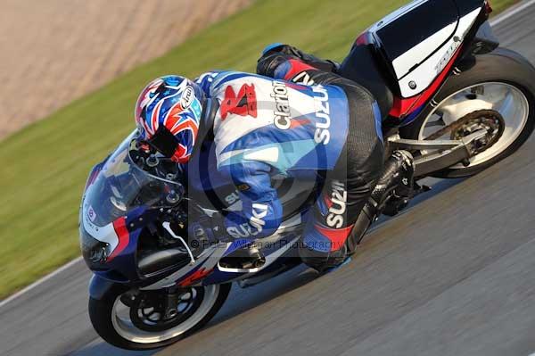 Motorcycle action photographs;donington;donington park leicestershire;donington photographs;event digital images;eventdigitalimages;no limits trackday;peter wileman photography;trackday;trackday digital images;trackday photos