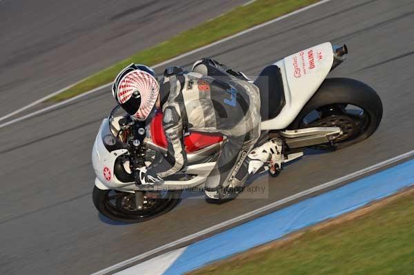 Motorcycle action photographs;donington;donington park leicestershire;donington photographs;event digital images;eventdigitalimages;no limits trackday;peter wileman photography;trackday;trackday digital images;trackday photos