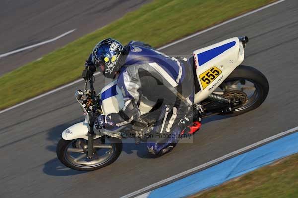 Motorcycle action photographs;donington;donington park leicestershire;donington photographs;event digital images;eventdigitalimages;no limits trackday;peter wileman photography;trackday;trackday digital images;trackday photos