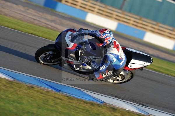 Motorcycle action photographs;donington;donington park leicestershire;donington photographs;event digital images;eventdigitalimages;no limits trackday;peter wileman photography;trackday;trackday digital images;trackday photos