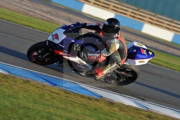 Motorcycle action photographs;donington;donington park leicestershire;donington photographs;event digital images;eventdigitalimages;no limits trackday;peter wileman photography;trackday;trackday digital images;trackday photos