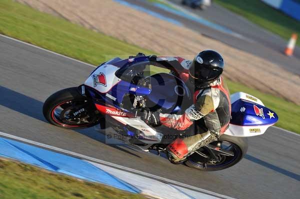 Motorcycle action photographs;donington;donington park leicestershire;donington photographs;event digital images;eventdigitalimages;no limits trackday;peter wileman photography;trackday;trackday digital images;trackday photos