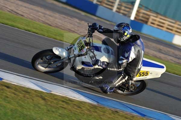 Motorcycle action photographs;donington;donington park leicestershire;donington photographs;event digital images;eventdigitalimages;no limits trackday;peter wileman photography;trackday;trackday digital images;trackday photos