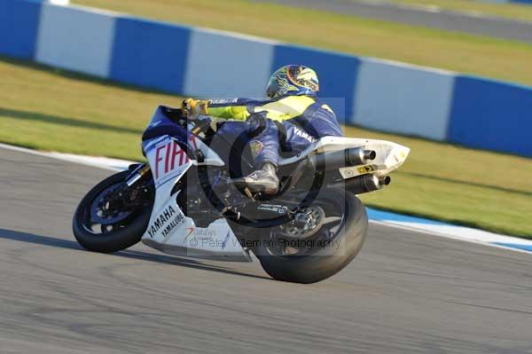 Motorcycle action photographs;donington;donington park leicestershire;donington photographs;event digital images;eventdigitalimages;no limits trackday;peter wileman photography;trackday;trackday digital images;trackday photos