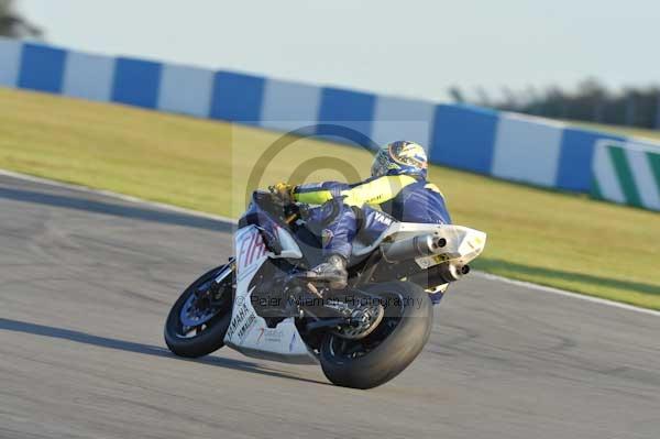 Motorcycle action photographs;donington;donington park leicestershire;donington photographs;event digital images;eventdigitalimages;no limits trackday;peter wileman photography;trackday;trackday digital images;trackday photos