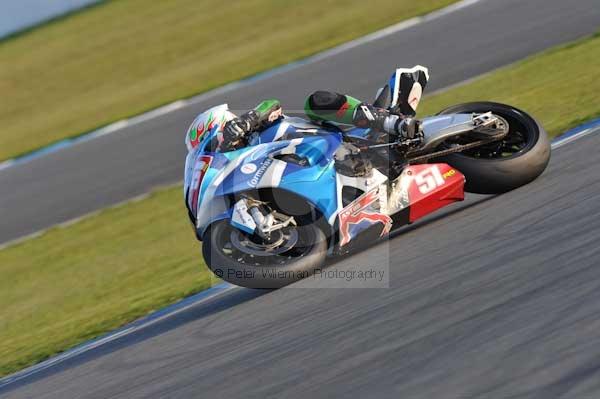 Motorcycle action photographs;donington;donington park leicestershire;donington photographs;event digital images;eventdigitalimages;no limits trackday;peter wileman photography;trackday;trackday digital images;trackday photos