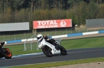 Motorcycle-action-photographs;donington;donington-park-leicestershire;donington-photographs;event-digital-images;eventdigitalimages;no-limits-trackday;peter-wileman-photography;trackday;trackday-digital-images;trackday-photos
