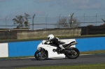 Motorcycle-action-photographs;donington;donington-park-leicestershire;donington-photographs;event-digital-images;eventdigitalimages;no-limits-trackday;peter-wileman-photography;trackday;trackday-digital-images;trackday-photos