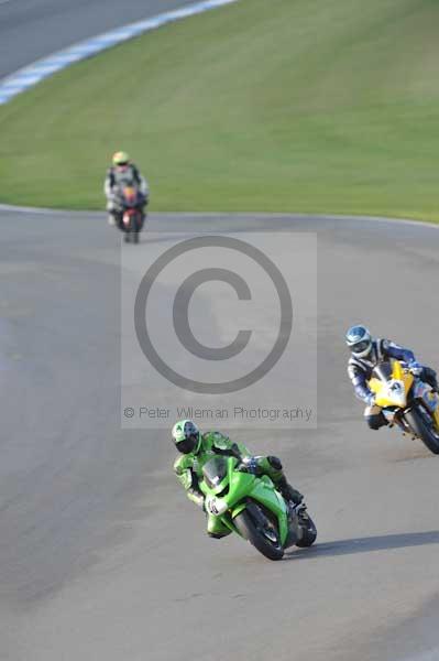 Motorcycle action photographs;donington;donington park leicestershire;donington photographs;event digital images;eventdigitalimages;no limits trackday;peter wileman photography;trackday;trackday digital images;trackday photos