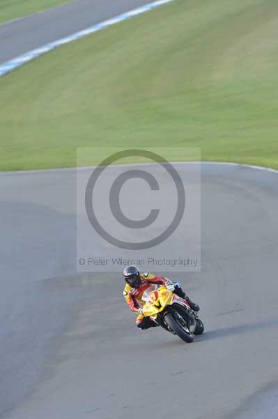 Motorcycle action photographs;donington;donington park leicestershire;donington photographs;event digital images;eventdigitalimages;no limits trackday;peter wileman photography;trackday;trackday digital images;trackday photos