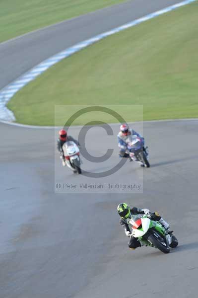 Motorcycle action photographs;donington;donington park leicestershire;donington photographs;event digital images;eventdigitalimages;no limits trackday;peter wileman photography;trackday;trackday digital images;trackday photos