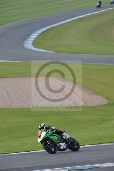 Motorcycle action photographs;donington;donington park leicestershire;donington photographs;event digital images;eventdigitalimages;no limits trackday;peter wileman photography;trackday;trackday digital images;trackday photos