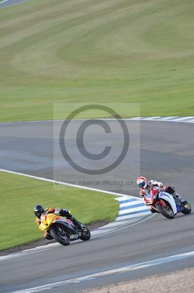 Motorcycle action photographs;donington;donington park leicestershire;donington photographs;event digital images;eventdigitalimages;no limits trackday;peter wileman photography;trackday;trackday digital images;trackday photos