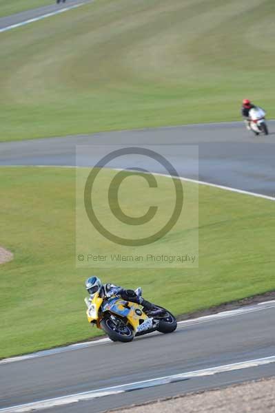 Motorcycle action photographs;donington;donington park leicestershire;donington photographs;event digital images;eventdigitalimages;no limits trackday;peter wileman photography;trackday;trackday digital images;trackday photos