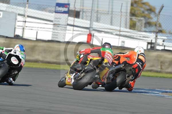 Motorcycle action photographs;donington;donington park leicestershire;donington photographs;event digital images;eventdigitalimages;no limits trackday;peter wileman photography;trackday;trackday digital images;trackday photos