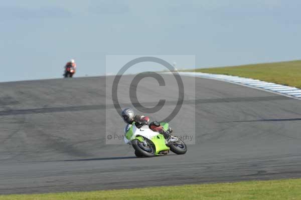 Motorcycle action photographs;donington;donington park leicestershire;donington photographs;event digital images;eventdigitalimages;no limits trackday;peter wileman photography;trackday;trackday digital images;trackday photos