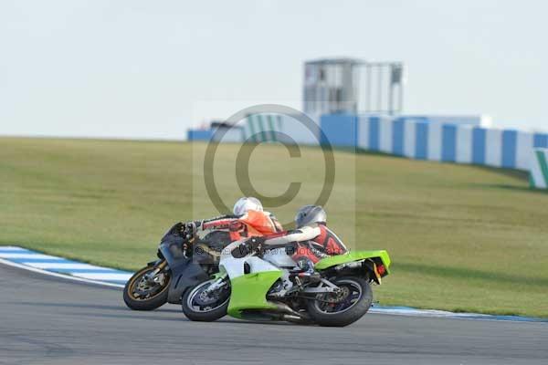 Motorcycle action photographs;donington;donington park leicestershire;donington photographs;event digital images;eventdigitalimages;no limits trackday;peter wileman photography;trackday;trackday digital images;trackday photos