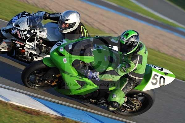 Motorcycle action photographs;donington;donington park leicestershire;donington photographs;event digital images;eventdigitalimages;no limits trackday;peter wileman photography;trackday;trackday digital images;trackday photos