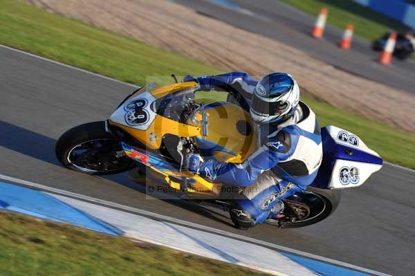 Motorcycle action photographs;donington;donington park leicestershire;donington photographs;event digital images;eventdigitalimages;no limits trackday;peter wileman photography;trackday;trackday digital images;trackday photos