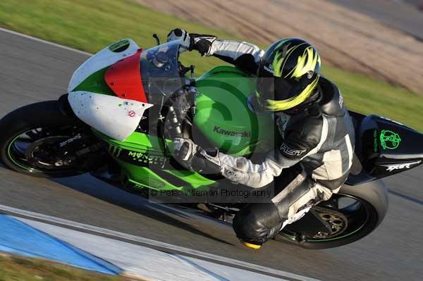 Motorcycle action photographs;donington;donington park leicestershire;donington photographs;event digital images;eventdigitalimages;no limits trackday;peter wileman photography;trackday;trackday digital images;trackday photos