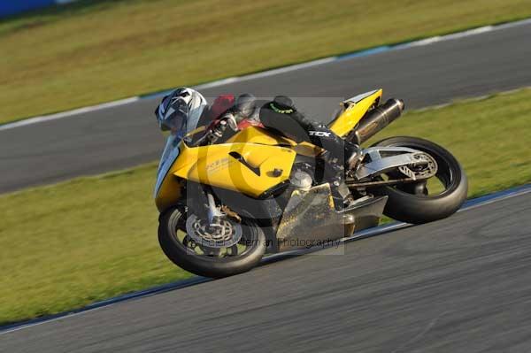 Motorcycle action photographs;donington;donington park leicestershire;donington photographs;event digital images;eventdigitalimages;no limits trackday;peter wileman photography;trackday;trackday digital images;trackday photos