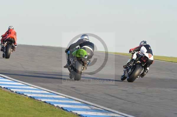 Motorcycle action photographs;donington;donington park leicestershire;donington photographs;event digital images;eventdigitalimages;no limits trackday;peter wileman photography;trackday;trackday digital images;trackday photos