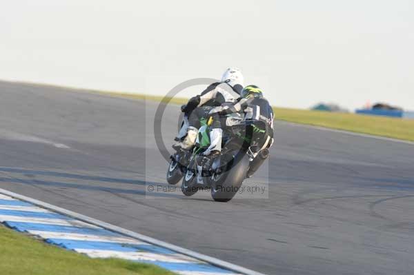 Motorcycle action photographs;donington;donington park leicestershire;donington photographs;event digital images;eventdigitalimages;no limits trackday;peter wileman photography;trackday;trackday digital images;trackday photos