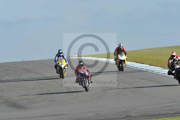 Motorcycle action photographs;donington;donington park leicestershire;donington photographs;event digital images;eventdigitalimages;no limits trackday;peter wileman photography;trackday;trackday digital images;trackday photos