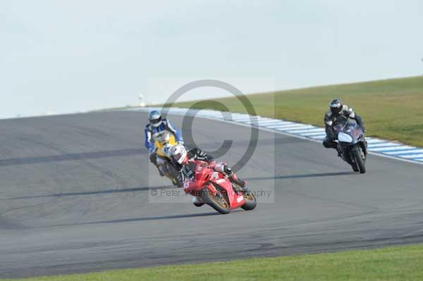 Motorcycle action photographs;donington;donington park leicestershire;donington photographs;event digital images;eventdigitalimages;no limits trackday;peter wileman photography;trackday;trackday digital images;trackday photos